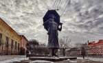 Памятник Фаине Раневской. Фото Вадима Згардана