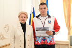 Торжественное награждение победителей конкурсного отбора на получение государственной академической стипендии в повышенном размере