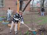 Александр Скрябин принял участие в общегородском субботнике в рамках «Месячника чистоты»