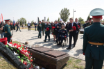 Останки героев-красноармейцев предали земле на Самбекских высотах